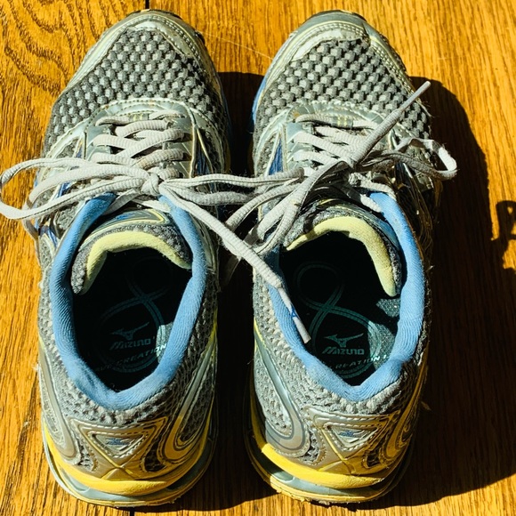 Mizuno Wave Creation 13 Womens Size 8 Running Shoe - Picture 4 of 12